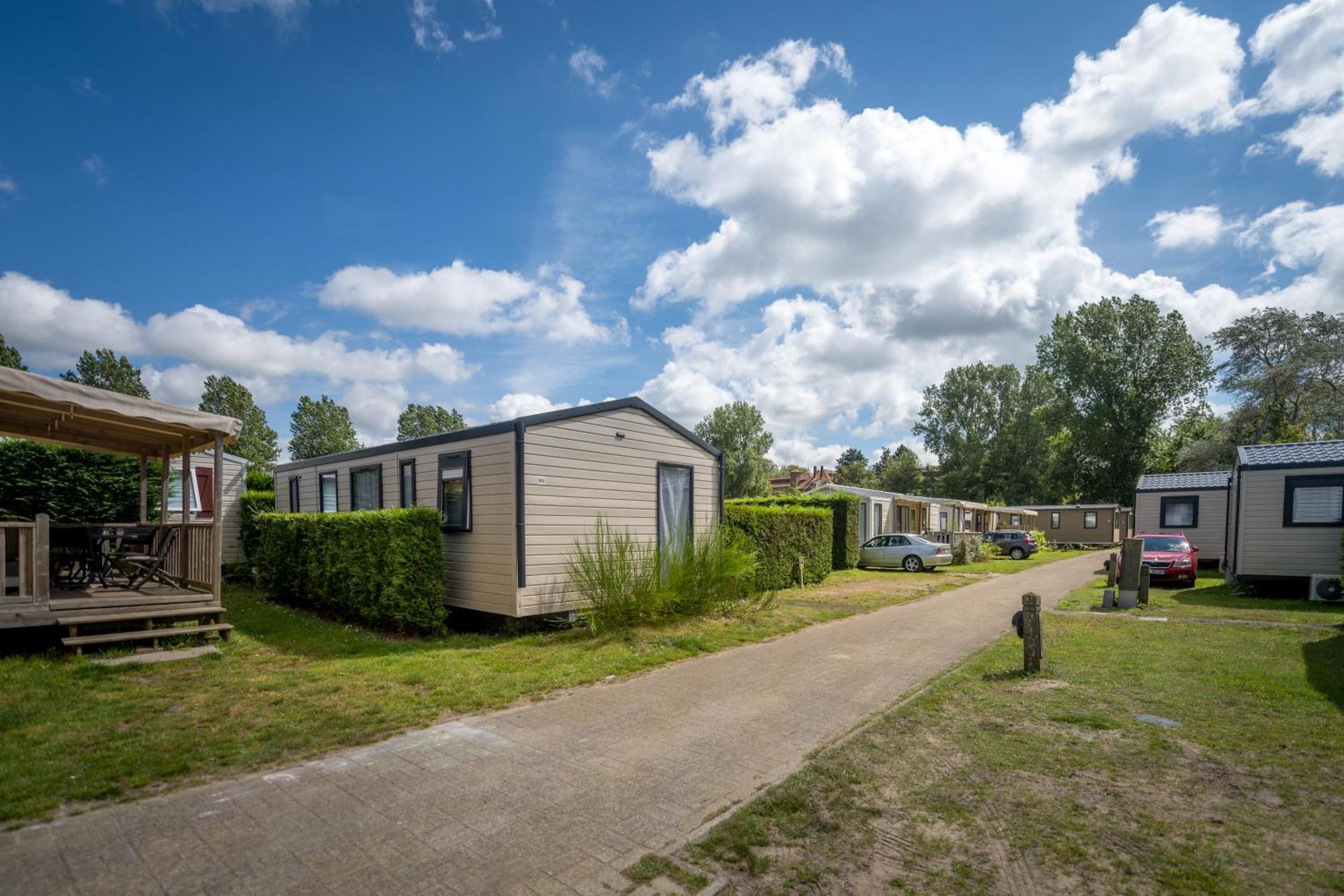 Chalets Eureka & Bloemenduin Коксейде Екстериор снимка